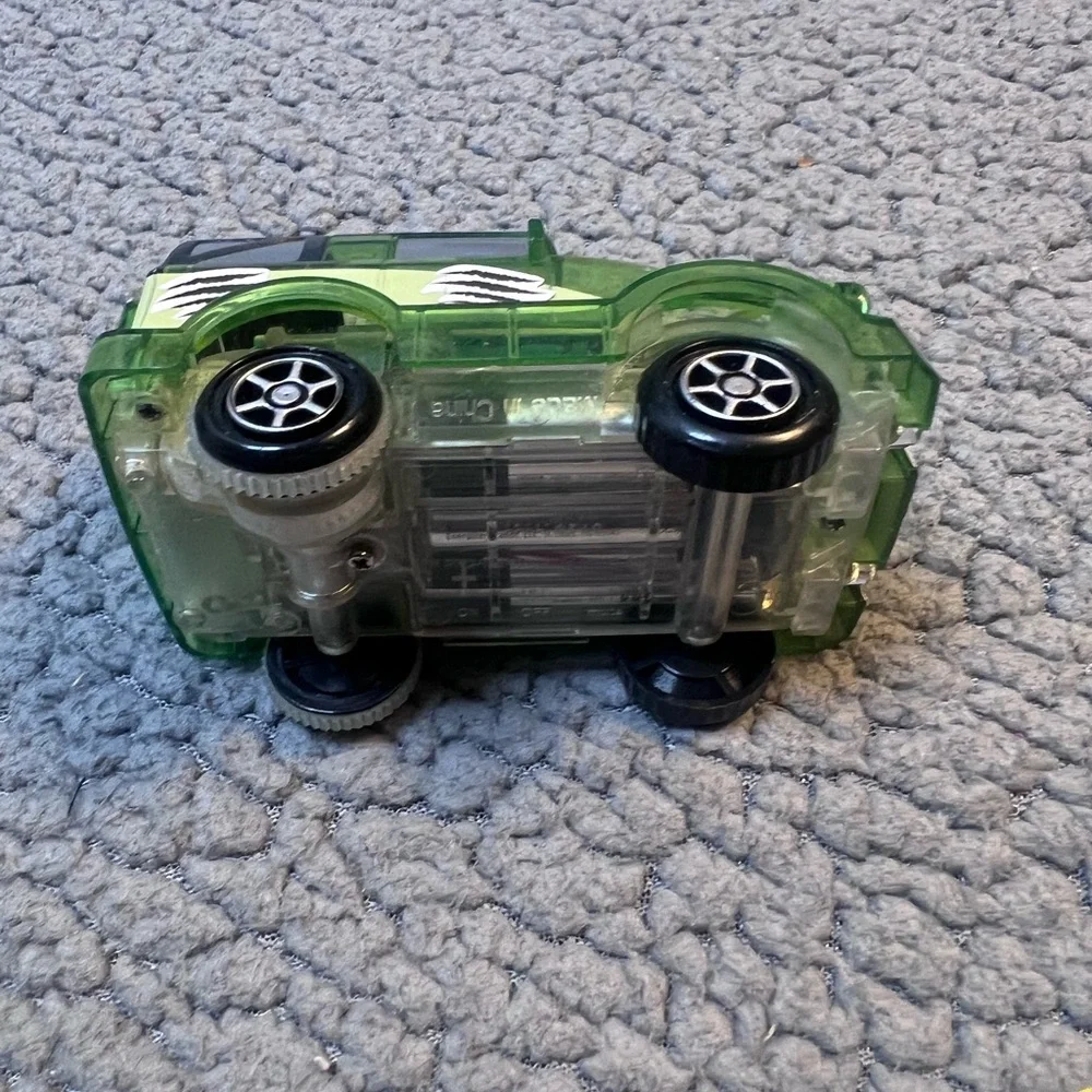 Lot Of 5 Toy Cars, 3 Have Sound And Or Lights Thomas The Tank Engine Magic Track